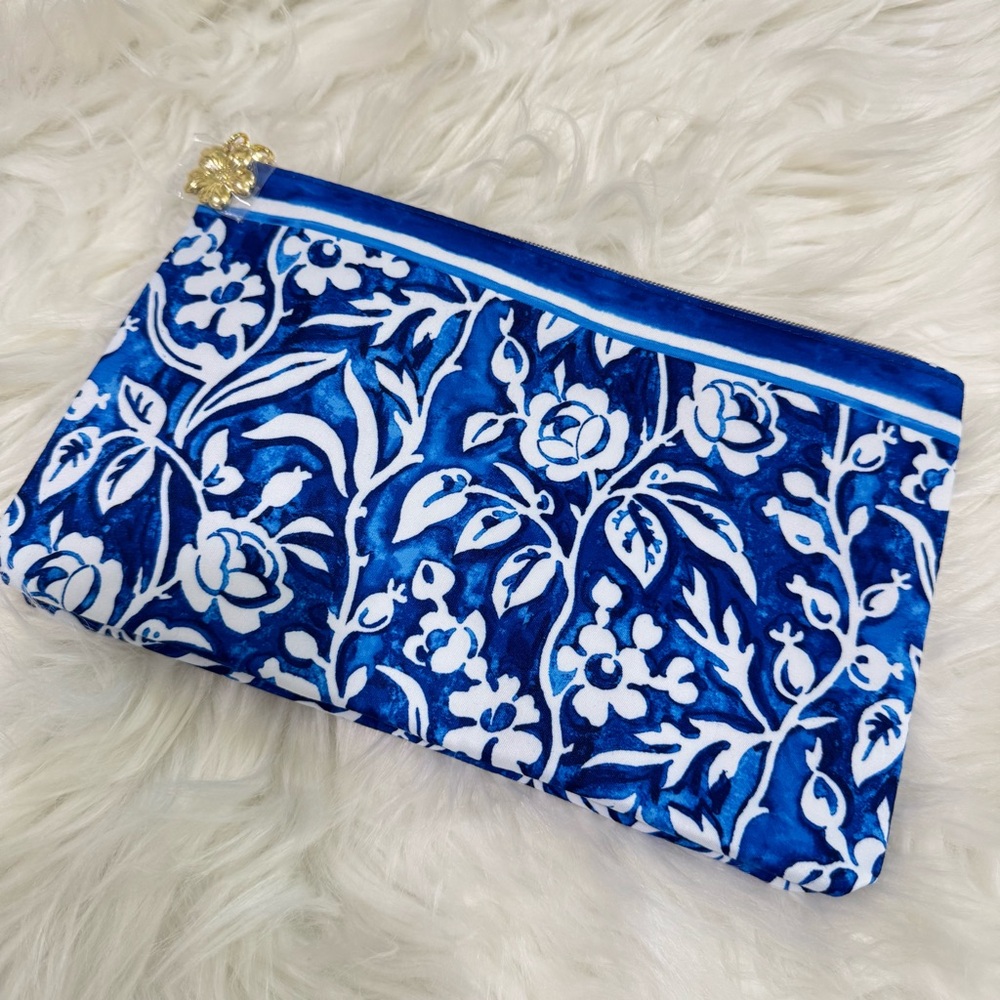 Estee Lauder Floral Blue and White Cosmetic pouch